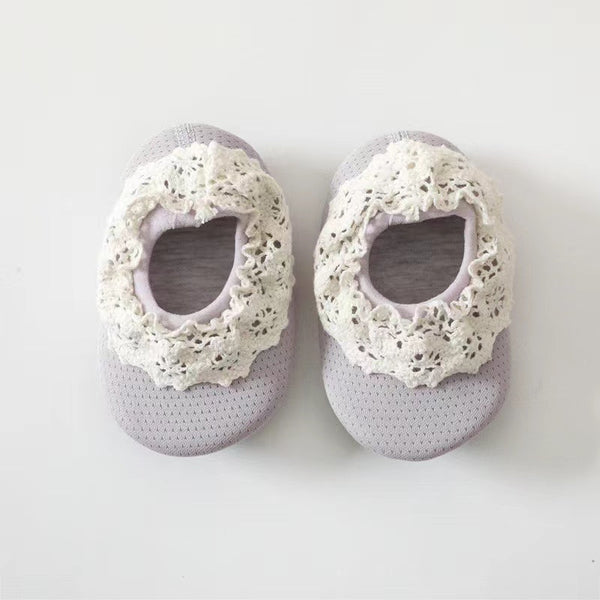Baby Lace Ruffle Design Solid Color Breathable Rubber Sole Shoes