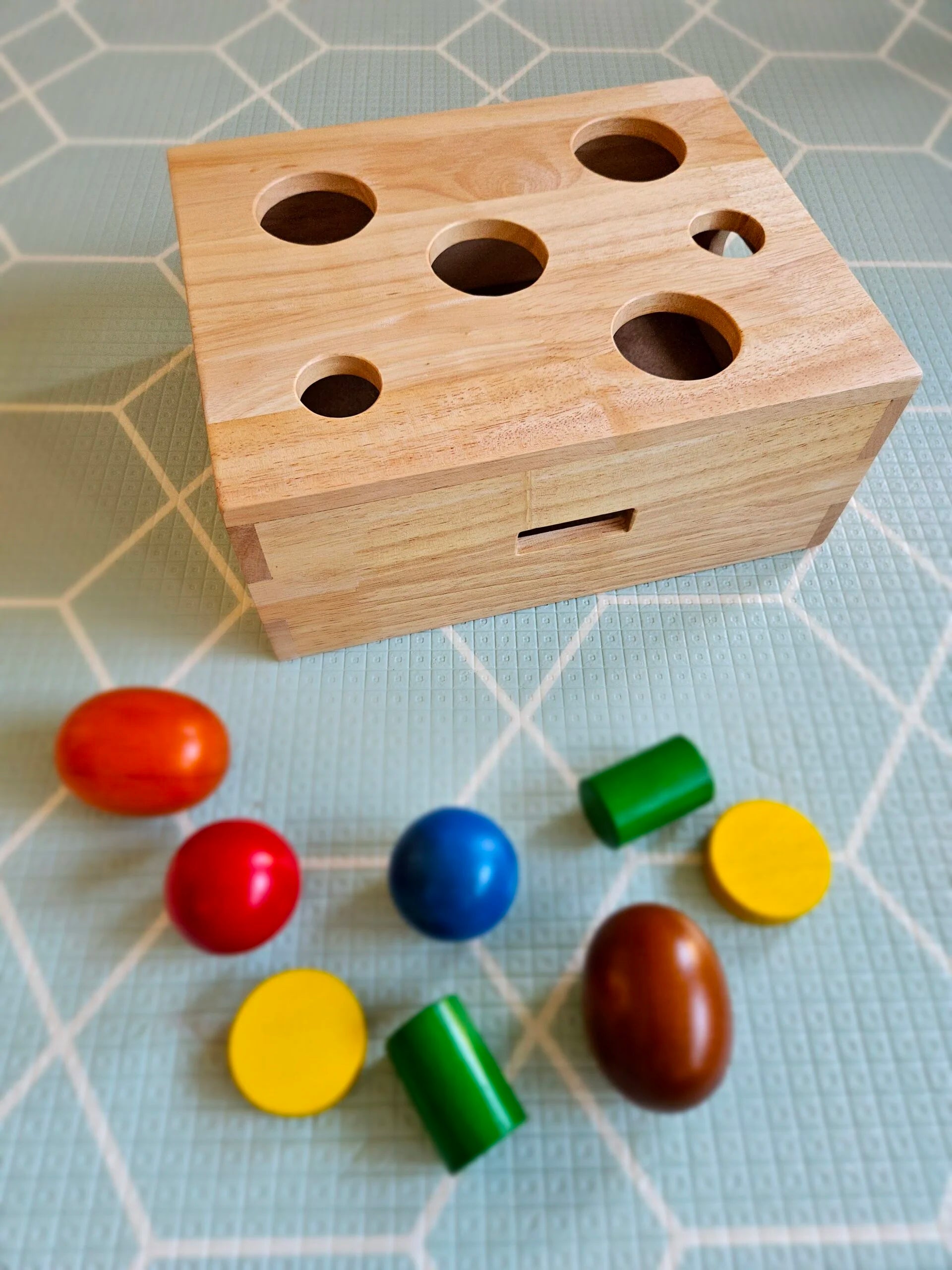 Wooden Peek a Boo Sorting Box